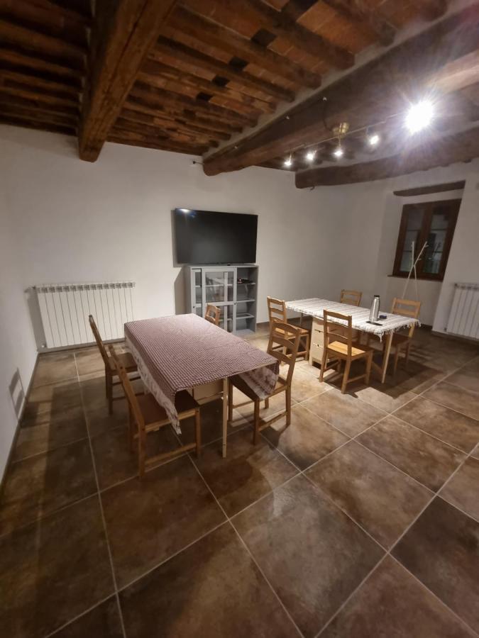 Вілла Agriturismo Il Castello Борго-а-Моццано Екстер'єр фото